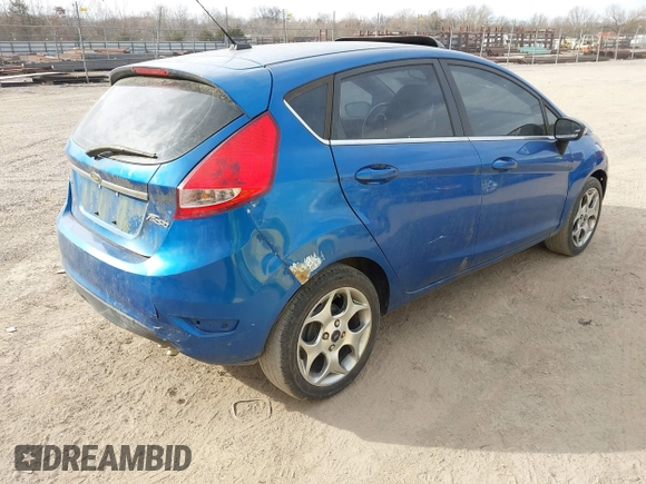 2011 Ford Fiesta SES with VIN 3FADP4FJ0BM113781, listed as a IAAI auction lot 41733662 with 191,092 mi miles. Bid and sale history available at carsss.com. Image 4.