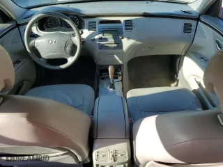 2010 Hyundai Azera GLS with VIN KMHFC4DD5AA484650, listed as a Copart auction lot 46832605 with 206,784 mi miles and Salvage Title. Bid and sale history available at carsss.com. Image 8.