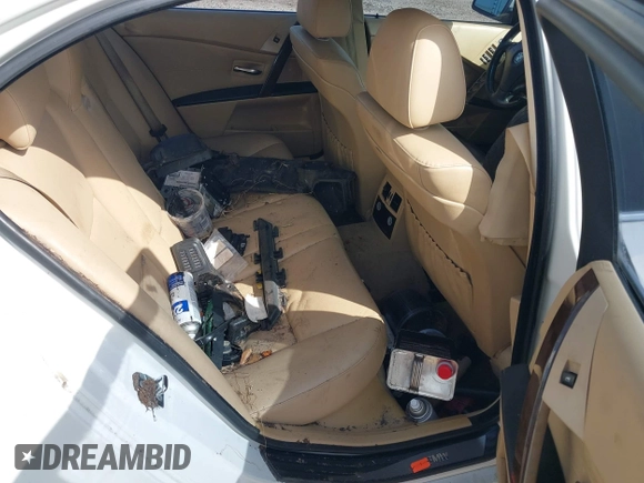 2006 BMW 5 Series 525i with VIN WBANE53536CK88614, listed as a IAAI auction lot 42450032 with 230,247 mi miles and . Bid and sale history available at DreamBid. Image 8.