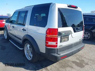 2005 Land Rover LR3 SE with VIN SALAA25495A301854, listed as a IAAI auction lot 41839807 with 79,263 mi miles. Bid and sale history available at carsss.com. Image 3.