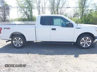 2018 Ford F-150 XL z VIN 1FTEX1CP3JFC70015, wystawiony jako IAAI lot #42095308 z przebiegiem 95 327 mil mil oraz . Historia ofert i sprzedaży dostępna na DreamBid. Obrazek 13.
