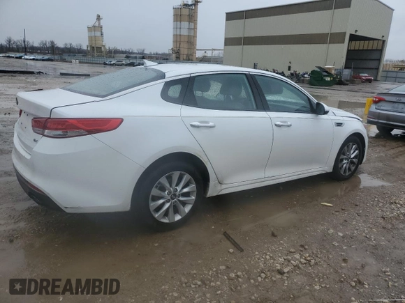 2017 Kia Optima EX with VIN 5XXGU4L3XHG143614, listed as a Copart auction lot 47607915 with 114,617 mi miles and Salvage title. Bid and sale history available at DreamBid. Image 3.