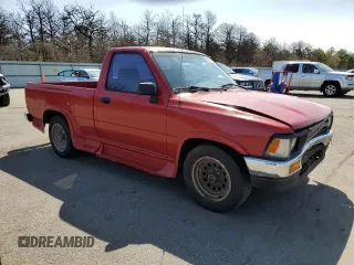 1993 Toyota Pickup with VIN 4TARN81AXPZ103281, listed as a Copart auction lot 51345755 with 169,017 mi miles and Clean title. Bid and sale history available at DreamBid. Image 4.