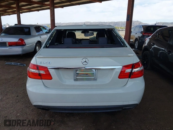 2011 Mercedes-Benz E-Class E 350 Luxury with VIN WDDHF5GB9BA380691, listed as a IAAI auction lot 41862104 with 99,526 mi miles. Bid and sale history available at carsss.com. Image 16.