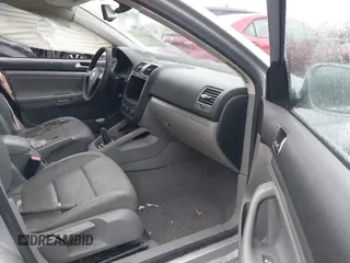 2005 Volkswagen Jetta 2.5L с VIN 3VWRF71K35M637013, выставлен на аукционе IAAI как лот 40970119 с пробегом 214 426 миль миль и . История ставок и продаж доступна на DreamBid. Изображение 5.