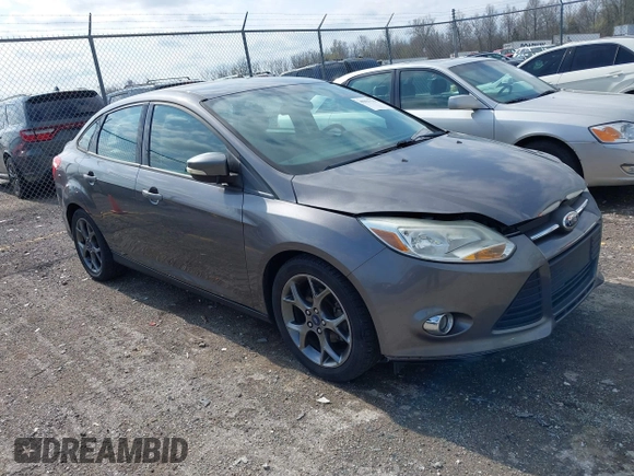 2013 Ford Focus SE with VIN 1FADP3F22DL333107, listed as a IAAI auction lot 41927543 with 115,048 mi miles and . Bid and sale history available at carsss.com. Image 1.