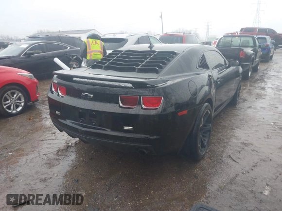 2011 Chevrolet Camaro 2LS с VIN 2G1FA1ED3B9107828, выставлен на аукционе IAAI как лот 41216293 с пробегом 112 066 миль миль и . История ставок и продаж доступна на DreamBid. Изображение 4.