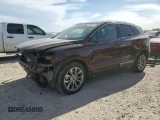 2019 Lincoln MKC Select with VIN 5LMCJ2C94KUL17641, listed as a Copart auction lot 49306535 with 62,740 mi miles and Salvage Title. Bid and sale history available at carsss.com. Image 1.