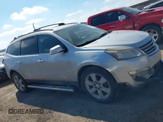 2016 Chevrolet Traverse LT with VIN 1GNKRGKD3GJ176589, listed as a IAAI auction lot 41489907 with 195,141 mi miles. Bid and sale history available at carsss.com. Image 13.