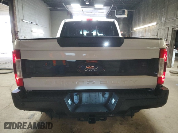 2019 Ford F-350 XL с VIN 1FT8W3BT4KEC28891, выставлен на аукционе Copart как лот 57335125 с пробегом 110 495 миль миль и Списание • Salvage title. История ставок и продаж доступна на DreamBid. Изображение 6.