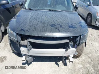 2019 Jeep Compass Limited z VIN 3C4NJCCB5KT667265, wystawiony jako IAAI lot #41805204 z przebiegiem 125 978 mil mil oraz . Historia ofert i sprzedaży dostępna na DreamBid. Obrazek 13.