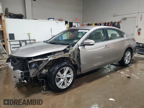 2015 Nissan Altima 2.5 S with VIN 1N4AL3AP7FN405850, listed as a Copart auction lot 49650035 with 69,752 mi miles and Salvage Title. Bid and sale history available at carsss.com. Image 1.
