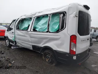 2024 Ford Transit Passenger XL with VIN 1FBAX2C85RKA36852, listed as a IAAI auction lot 41712833 with 24,663 mi miles. Bid and sale history available at carsss.com. Image 3.