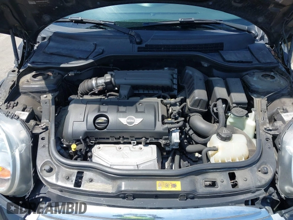 2013 MINI Cooper Hardtop with VIN WMWSU3C51DT691451, listed as a IAAI auction lot 42087943 with 132,570 mi miles. Bid and sale history available at carsss.com. Image 10.
