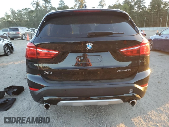 2021 BMW X1 xDrive28i with VIN WBXJG9C07M5T06155, listed as a Copart auction lot 81357474 with 18,466 mi miles and Salvage Title. Bid and sale history available at carsss.com. Image 6.