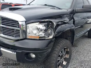2006 Dodge Ram 2500 SLT with VIN 3D7KS29C46G257264, listed as a IAAI auction lot 41877808 with 175,176 mi miles. Bid and sale history available at carsss.com. Image 6.