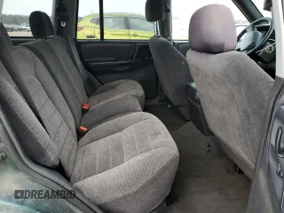 1998 Jeep Grand Cherokee Laredo with VIN 1J4GZ58S5WC285562, listed as a Copart auction lot 89204135 with 0 mi miles and Salvage Title. Bid and sale history available at carsss.com. Image 12.