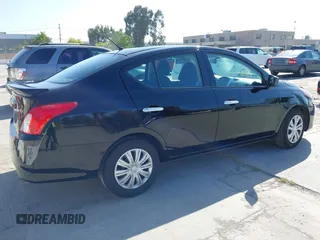 2016 Nissan Versa S с VIN 3N1CN7AP5GL916658, выставлен на аукционе IAAI как лот 42093204 с пробегом 112 085 миль миль и . История ставок и продаж доступна на DreamBid. Изображение 4.