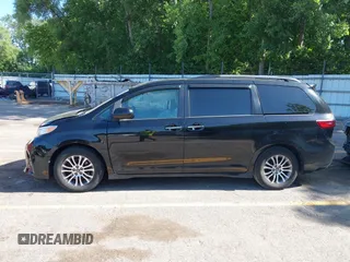 2020 Toyota Sienna XLE Auto Access Seat with VIN 5TDYZ3DC7LS035294, listed as a IAAI auction lot 42557047 with 38,986 mi miles and . Bid and sale history available at DreamBid. Image 14.