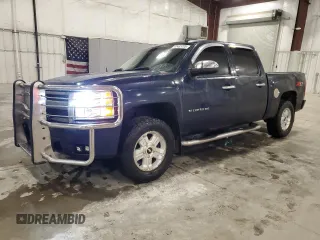 2011 Chevrolet Silverado 1500 with VIN 1GCPKTE37BF127292, listed as a Copart auction lot 47433705 with 185,322 mi miles and Salvage Title. Bid and sale history available at DreamBid. Image 1.