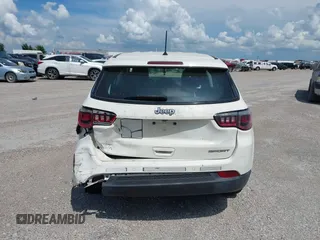 2018 Jeep Compass Sport with VIN 3C4NJCAB1JT151695, listed as a IAAI auction lot 42475636 with 77,607 mi miles and . Bid and sale history available at DreamBid. Image 16.