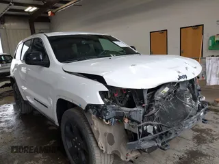 2018 Jeep Grand Cherokee Altitude with VIN 1C4RJFAG9JC370379, listed as a IAAI auction lot 42438234 with 117,193 mi miles and . Bid and sale history available at DreamBid. Image 1.