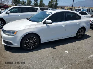 2012 Volkswagen Jetta SEL with VIN 3VWLP7AJ5CM424796, listed as a Copart auction lot 62376005 with 173,505 mi miles and Salvage title. Bid and sale history available at DreamBid. Image 1.