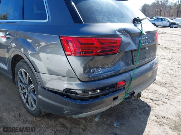2019 Audi Q7 Prestige with VIN WA1VAAF70KD013429, listed as a IAAI auction lot 41739599 with 73,944 mi miles. Bid and sale history available at carsss.com. Image 17.