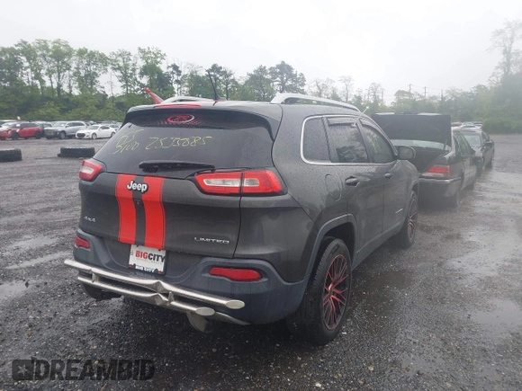 2014 Jeep Cherokee Limited with VIN 1C4PJMDB2EW182495, listed as a IAAI auction lot 42296626 with Not provided miles and . Bid and sale history available at DreamBid. Image 4.
