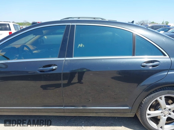 2013 Mercedes-Benz S 550 with VIN WDDNG9EB3DA523390, listed as a IAAI auction lot 41967859 with 131,154 mi miles and . Bid and sale history available at DreamBid. Image 14.