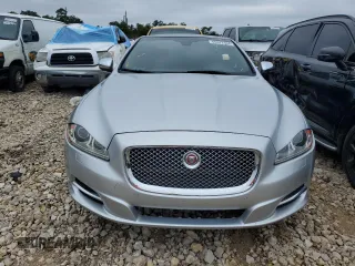 2015 Jaguar XJ with VIN SAJWA1CZ1F8V89918, listed as a Copart auction lot 69972394 with 92,030 mi miles and Clean Title. Bid and sale history available at carsss.com. Image 5.