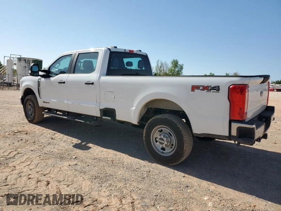 2024 Ford F-350 XL with VIN 1FT8W3BT6REF84852, listed as a Copart auction lot 52738595 with 10,279 mi miles and Salvage title. Bid and sale history available at DreamBid. Image 2.