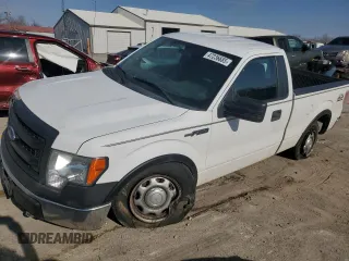 2014 Ford F-150 XL with VIN 1FTMF1EMXEKG21467, listed as a Copart auction lot 47236685 with 168,052 mi miles and Salvage Title. Bid and sale history available at carsss.com. Image 1.