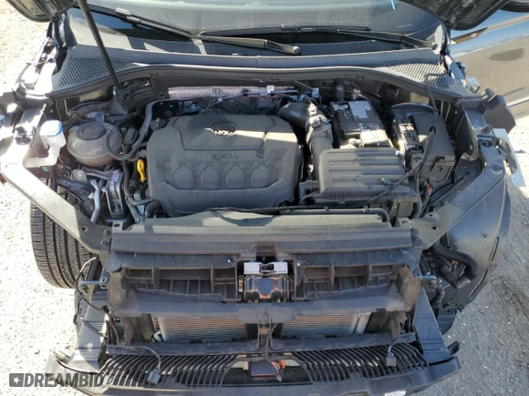 2024 Volkswagen Tiguan SEL R-Line with VIN 3VV4B7AX0RM116455, listed as a Copart auction lot 44221505 with 15,977 mi miles and Salvage Title. Bid and sale history available at carsss.com. Image 13.