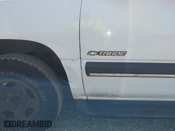 2002 Chevrolet Tahoe LS с VIN 1GNEC13V52J284059, выставлен на аукционе IAAI как лот 41899231 с пробегом 390 173 миль миль и . История ставок и продаж доступна на DreamBid. Изображение 15.