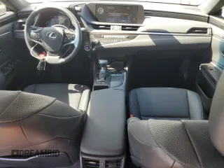 2021 Lexus ES with VIN 58ACA1C10MU009840, listed as a Copart auction lot 71787894 with 32,940 mi miles and Salvage Title. Bid and sale history available at carsss.com. Image 8.