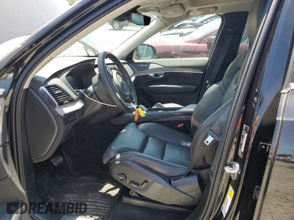 2024 Volvo XC90 Ultimate Bright Theme with VIN YV4H60CF2R1232864, listed as a Copart auction lot 62267935 with 10,753 mi miles and Salvage title. Bid and sale history available at DreamBid. Image 7.