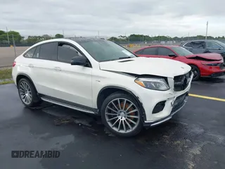 2019 Mercedes-Benz GLE 43 AMG z VIN 4JGED6EB0KA152151, wystawiony jako IAAI lot #42252794 z przebiegiem Nie podano mil oraz . Historia ofert i sprzedaży dostępna na DreamBid. Obrazek 1.