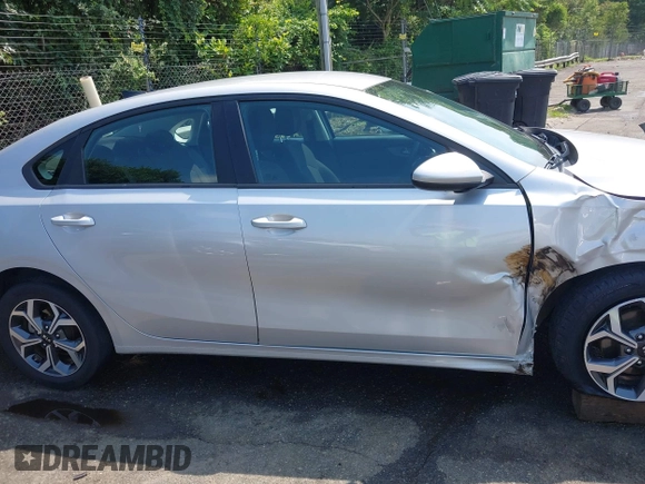 2021 Kia Forte LXS с VIN 3KPF24AD4ME331948, выставлен на аукционе IAAI как лот 42474846 с пробегом 101 922 миль миль и . История ставок и продаж доступна на DreamBid. Изображение 14.