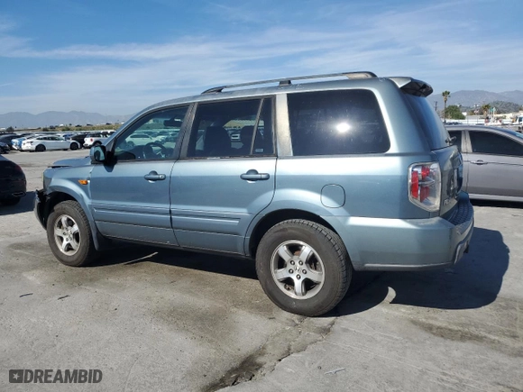 2006 Honda Pilot EX-L with VIN 2HKYF18586H529859, listed as a Copart auction lot 50433415 with 211,143 mi miles and Salvage Title. Bid and sale history available at carsss.com. Image 2.