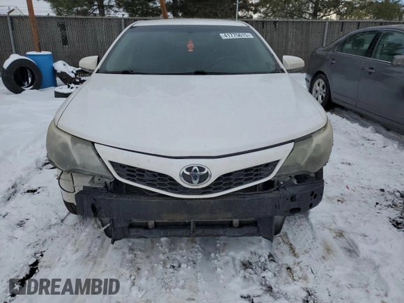 2014 Toyota Camry L with VIN 4T1BF1FK5EU826828, listed as a Copart auction lot 41775615 with 148,949 mi miles and Salvage Title. Bid and sale history available at DreamBid. Image 5.