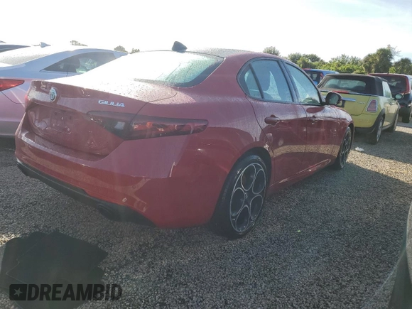 2022 Alfa Romeo Giulia Ti with VIN ZARFAMBN2N7660407, listed as a Copart auction lot 75082394 with 20,260 mi miles and Non Repairable. Bid and sale history available at carsss.com. Image 3.