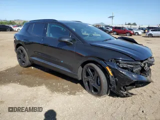 2024 Chevrolet Equinox EV RS z VIN 3GN7DNRP6RS223852, wystawiony jako Copart lot #55129675 z przebiegiem 3 180 mil mil oraz Szkoda całkowita • Salvage title. Historia ofert i sprzedaży dostępna na DreamBid. Obrazek 4.