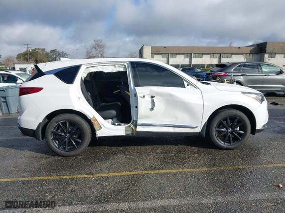 2024 Acura RDX with VIN 5J8TC2H31RL012072, listed as a IAAI auction lot 41583192 with 8,785 mi miles. Bid and sale history available at carsss.com. Image 14.