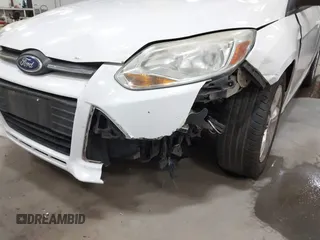2013 Ford Focus SE with VIN 1FADP3F21DL341649, listed as a IAAI auction lot 42465450 with 180,219 mi miles and . Bid and sale history available at DreamBid. Image 19.