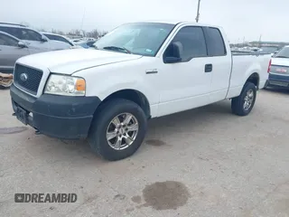 2006 Ford F-150 STX with VIN 1FTRX14W66FA26339, listed as a IAAI auction lot 41589554 with 1 mi miles. Bid and sale history available at carsss.com. Image 2.