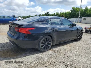 2017 Nissan Maxima SR with VIN 1N4AA6AP5HC411944, listed as a Copart auction lot 60699715 with 133,936 mi miles and Salvage title. Bid and sale history available at DreamBid. Image 3.