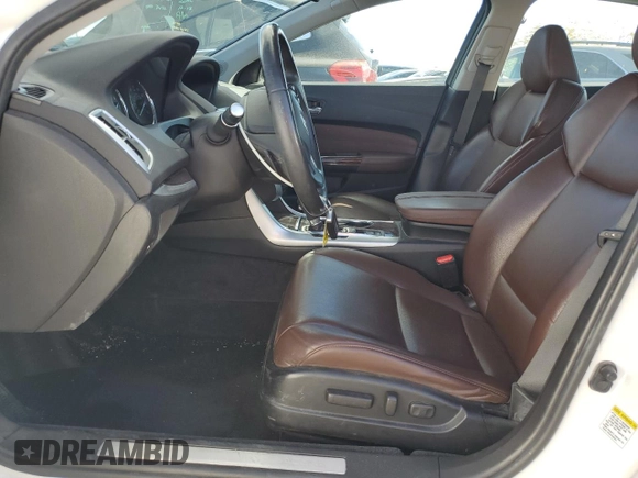 2016 Acura TLX with VIN 19UUB1F35GA001962, listed as a Copart auction lot 44261565 with 67,992 mi miles and Salvage title. Bid and sale history available at DreamBid. Image 7.