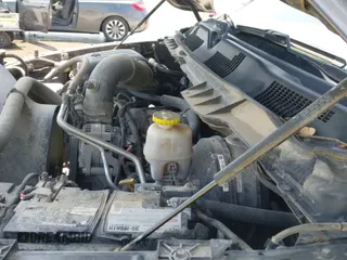 2021 Ram 1500 SSV z VIN 1C6RR7XT1MS507738, wystawiony jako IAAI lot #42733783 z przebiegiem 131 302 mil mil oraz . Historia ofert i sprzedaży dostępna na DreamBid. Obrazek 20.