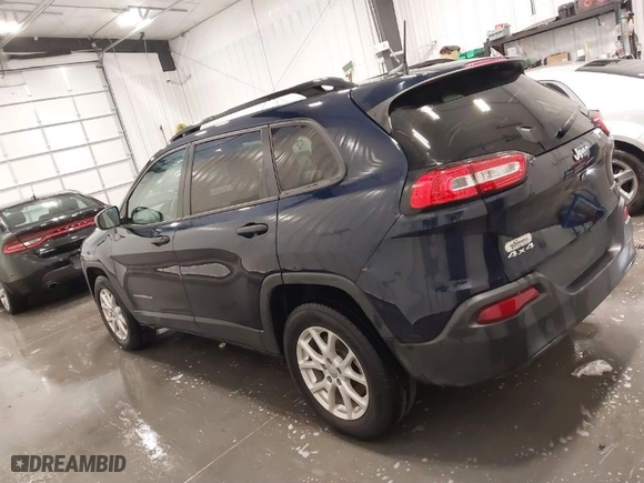 2016 Jeep Cherokee Sport with VIN 1C4PJMAB6GW286544, listed as a IAAI auction lot 41772515 with 67,862 mi miles. Bid and sale history available at carsss.com. Image 14.